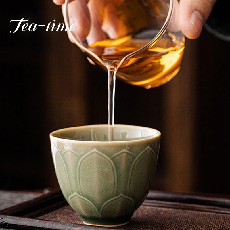 120ml Boutique Yue Kiln Celadon Lotus Exquisite Cup Tea Cup Retro Kung Fu Tea Master Cup Ceramic Single Personal Cup Drinkware