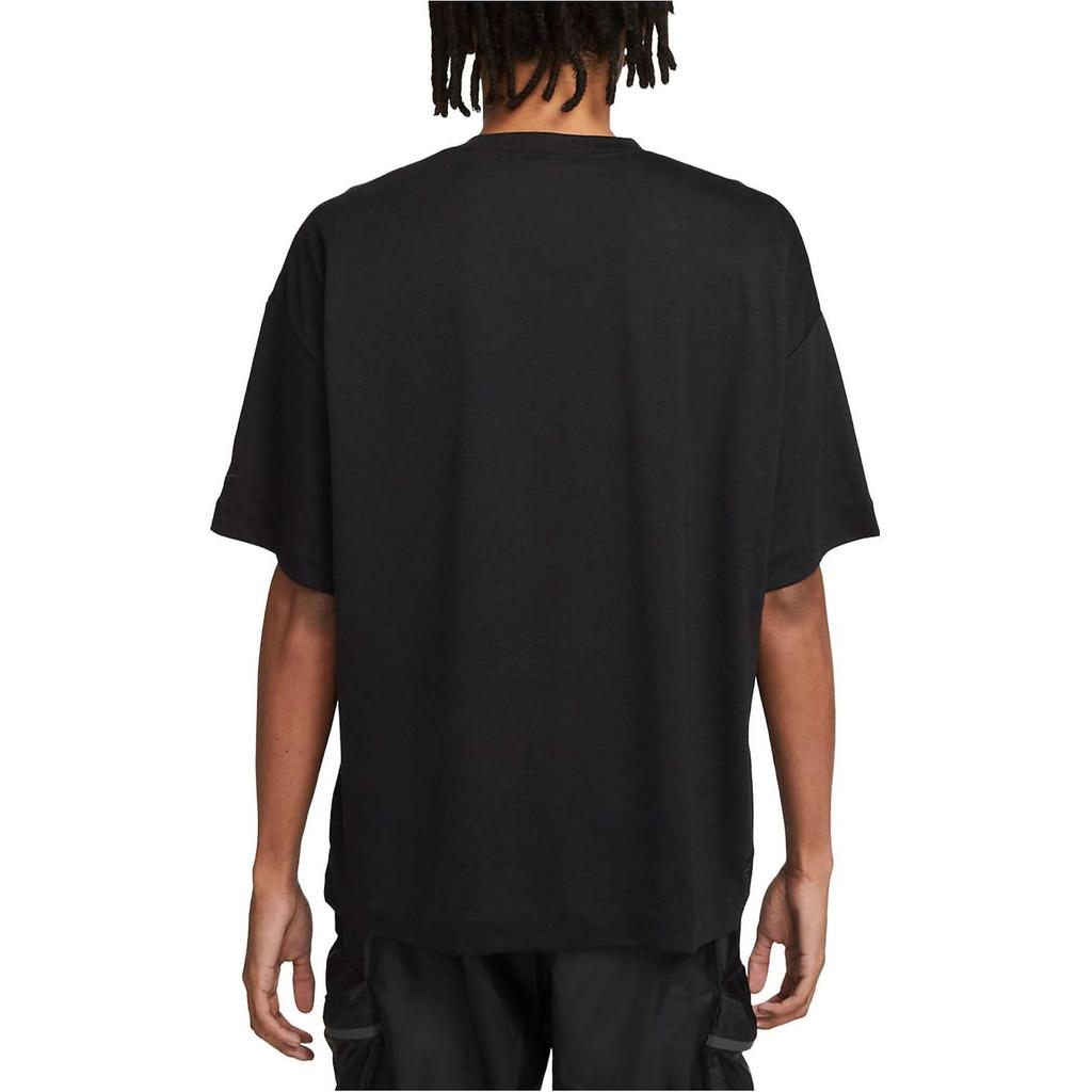 Nike SPORTSWEAR TECH PACK T Shirt Men's Black FB7393-010