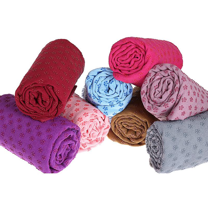Non-Slip Yoga Towel Blanket with Mesh Bag