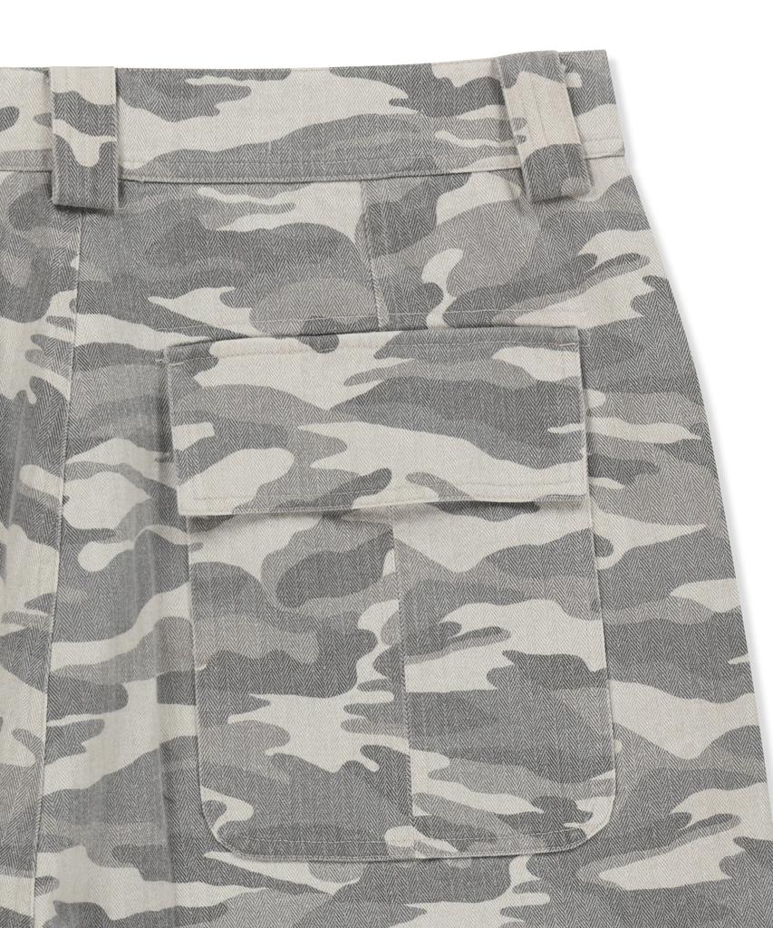 Mattengkim Camouflage Cargo Bermuda Pants For Men In Gray