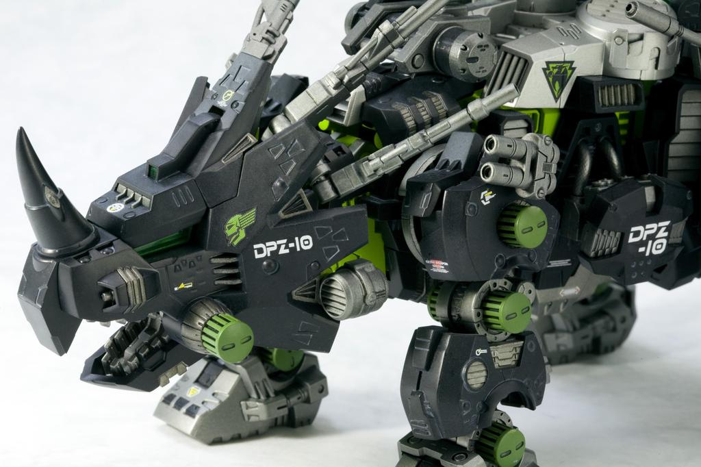 Kotobukiya ZOIDS Dark Horn scale plastic kit DPZ-10 1/72