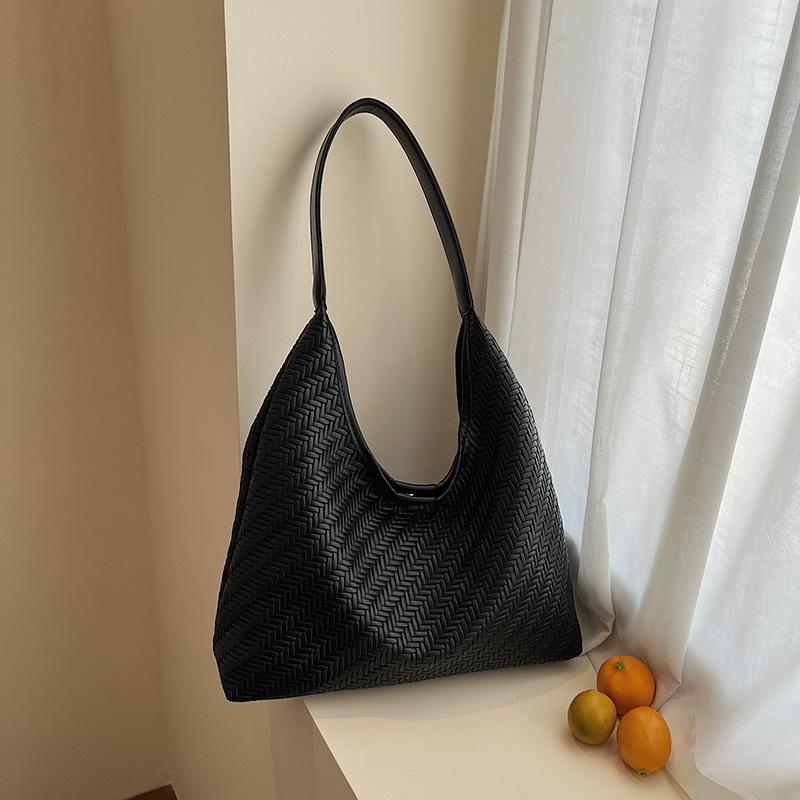 Premium bag women's new casual niche tote bag large capacity retro commuter shoulder bag