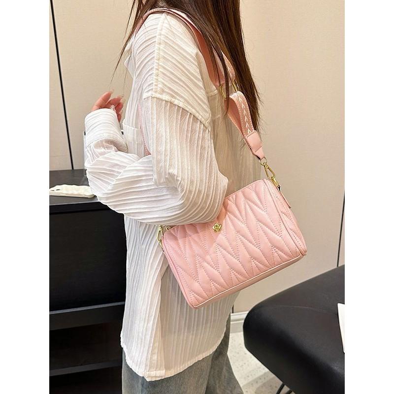 IELGY women's fashion trend embroidered thread messenger bag, casual one-shoulder simple pillow bag