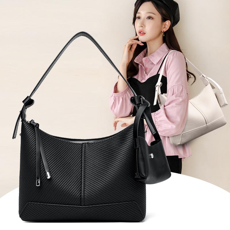 Women's Textured Hobo Bag Stylish Shoulder Bag with Detachable Small Pouch for Daily Use