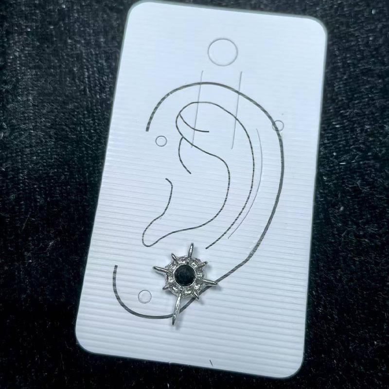 Polaris Men's Magnetic No-Piercing Ear Clip: Stylish, Versatile, High-End Stud Earrings