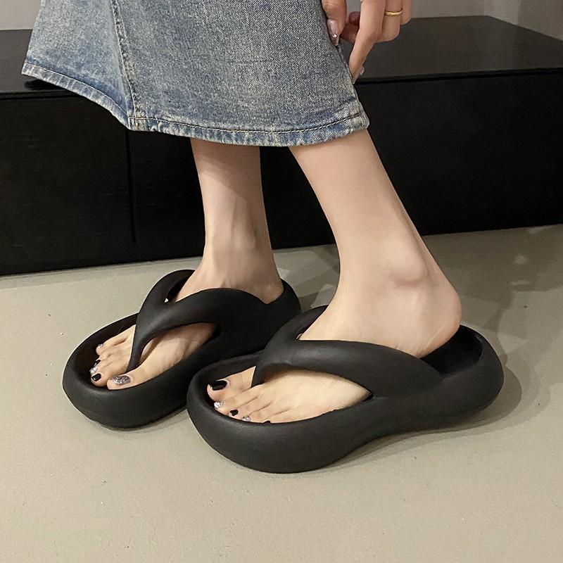 Summer Thicksoled Flip-flops for Women for Outdoor Wear in Summer 2025 New EVA Antislip Deodorizing Heightincreasing Beach Shoes