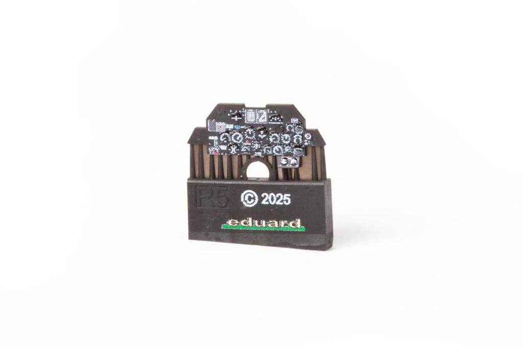 Eduard 1/72 Scale Look P-47D Bubble Top Instrument Panel (for Tamiya) Plastic Model Kit Parts EDU674025 (Airplane)