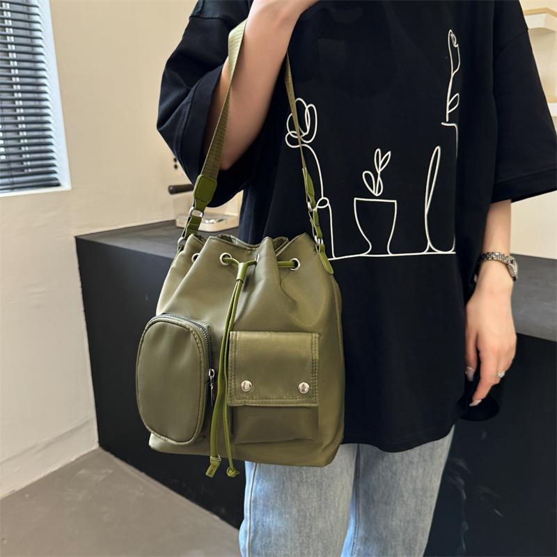 Women's drawstring bucket bag, large capacity shoulder bag, travel, leisure, cross-body bag