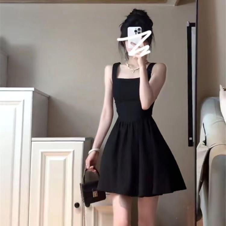 New black French suspender waist summer small black dress temperament dress small Hepburn slim skirt