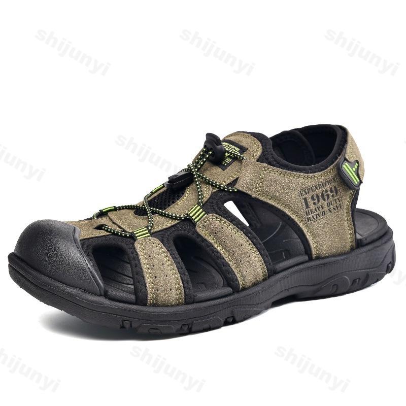 Fashion Men Sandals Large Soft Sole 2025 Summer New Slippers Breathable Beach Shoes Outdoor Casual Shoe Men's Outdoor Sports Sandals