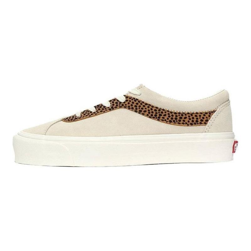 Vans Bold Ni PU women s low-top skate shoes beige VN0A3WLPV8F 41