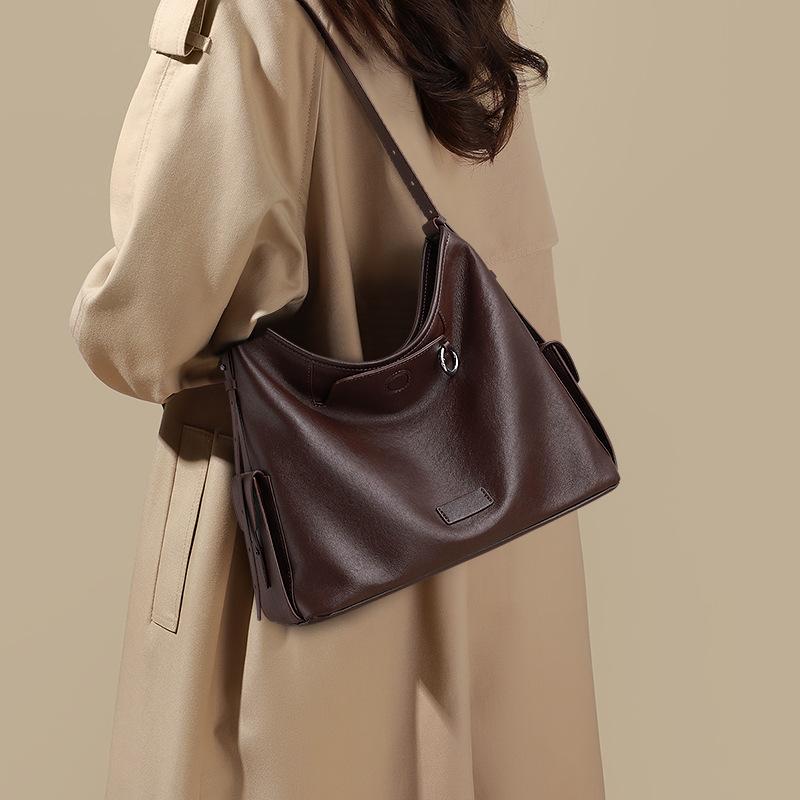 2025 New Women s Tote Bag Autumn Winter Fashion Commuter Shoulder Crossbody Bag Large Capacity Bucket Bag