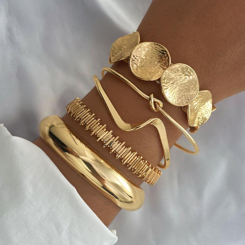 Set Brățări Aurii Stratificate Stivuibile Brățară Texturată cu Disc și Val pentru Femei Minimalist Boho Accesoriu Zilnic Petrecere