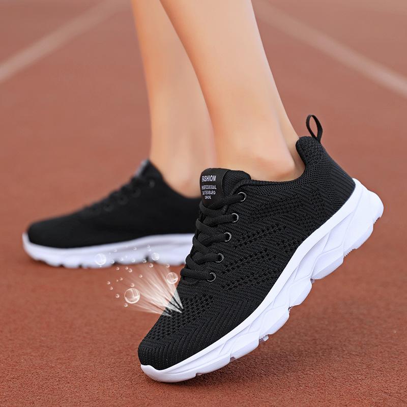 Summer Hollow New Running Sports Shoes Student Breathable Mesh Shoes Black Lightweight Shock-absorbing Travel Shoes