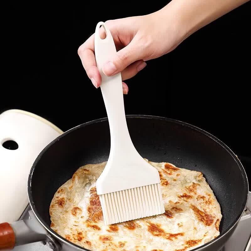 UOSO Food-Grade Silicone Oil & Basting Brush with Dispenser Bottle