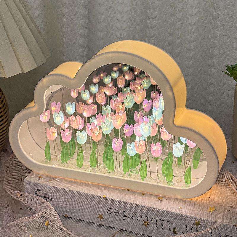 Creative Cloud Tulip Night Light DIY Kit - Handmade Gift for Couples & Friends, Ideal for Birthdays & Mid-Autumn Festival.