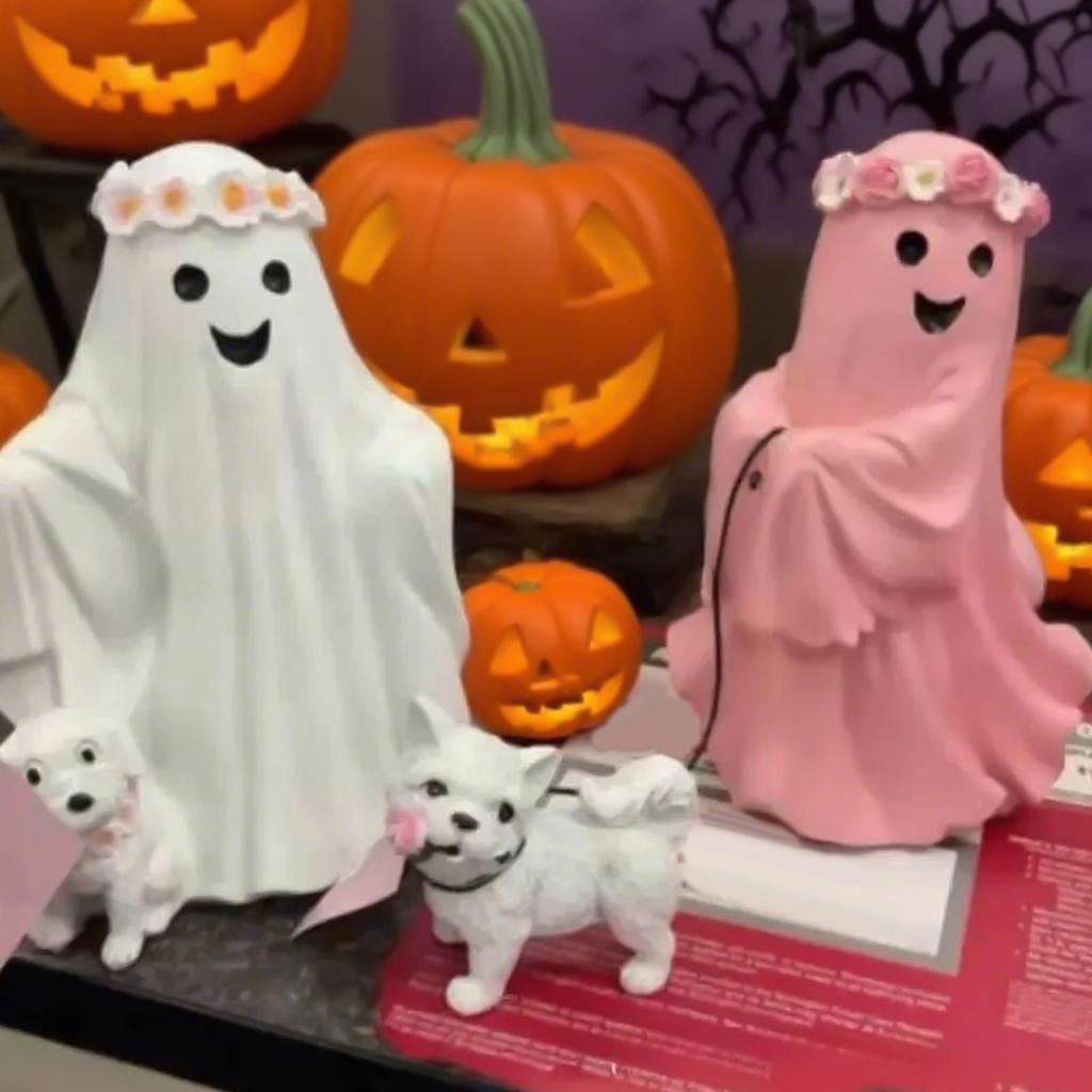 Ghost Figure Walking Dog Cute Halloween Ornaments Resin Cute Figurines Decor For Fireplace Home Desk Table Indoor Bookshelf