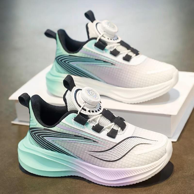 Boys' shoes 2025 summer new children's sports shoes medium and older children's rotating buckle girls' mesh step training shoes list