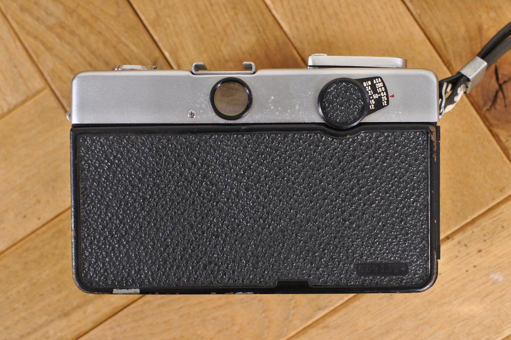 Fujica Compact 35 Film Camera Lot of 2 Japan For Parts or Repair