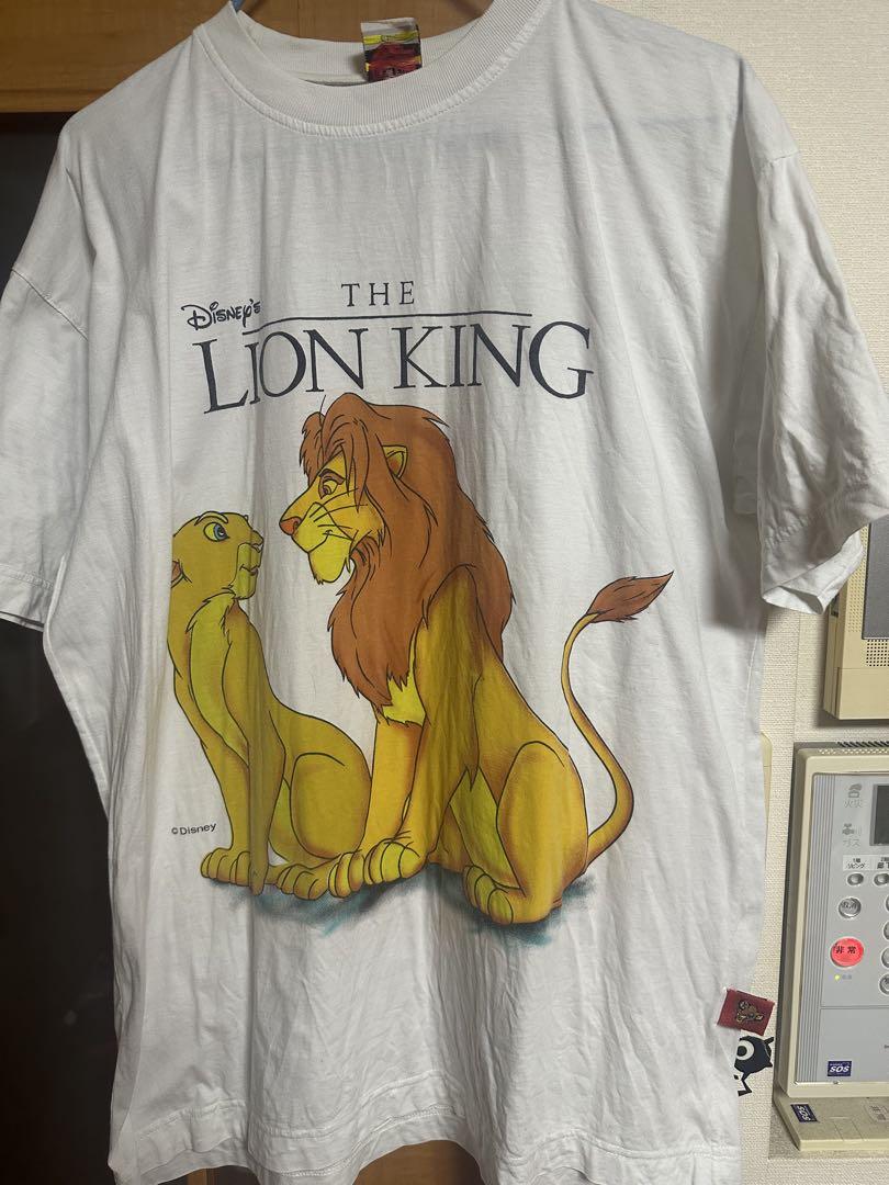 

[USED] Official Disney 90s Lion King T-shirt