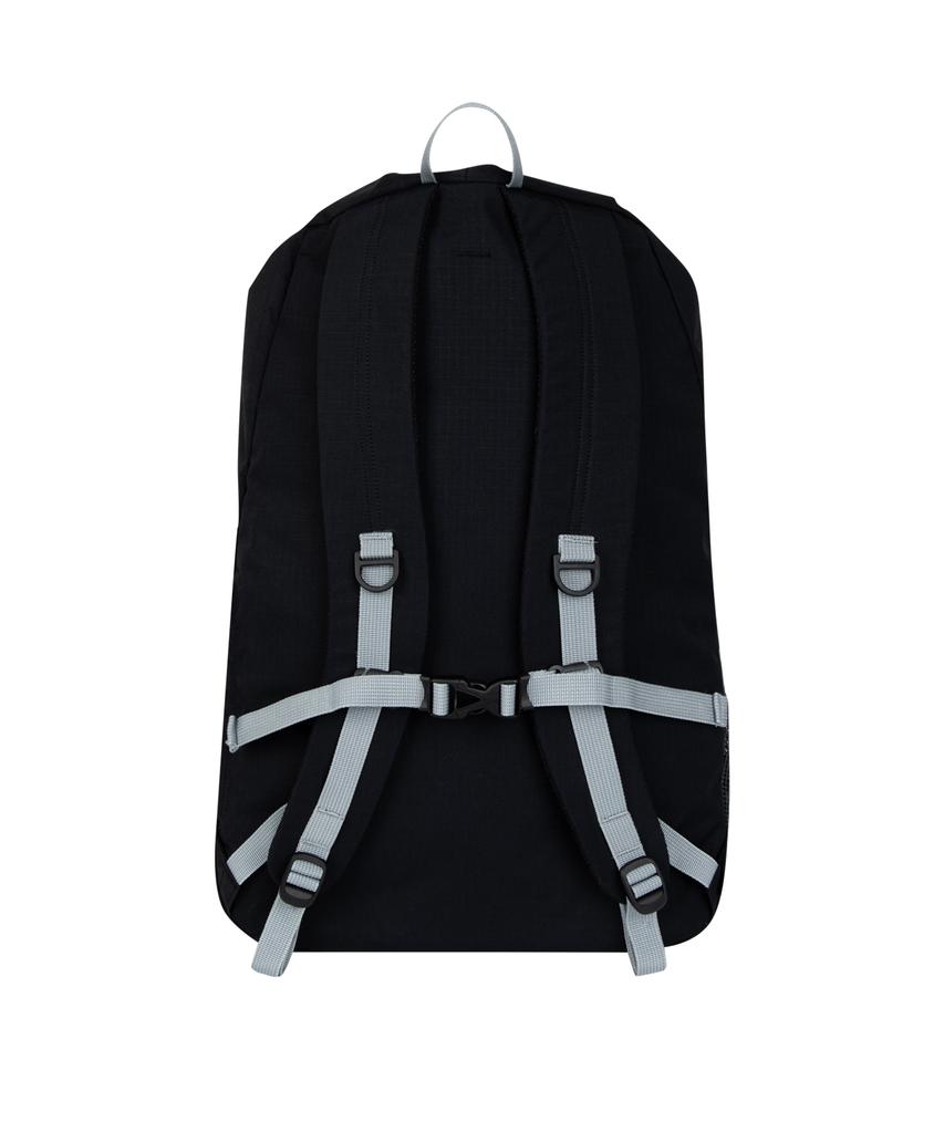 Yeseyesee Y.E.S Rushed Carapace Knapsack Black