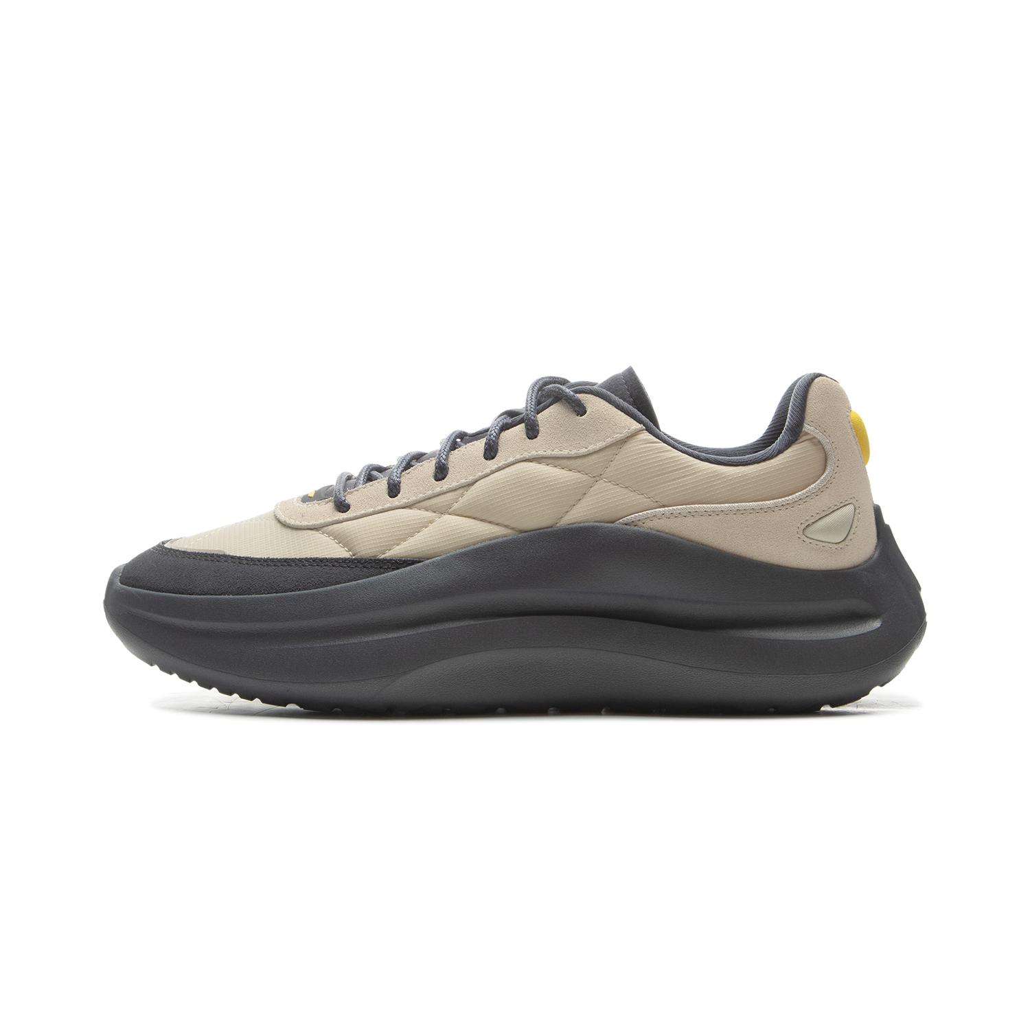 

new LiNing Shock Absorbers Slip Resistant Abrasion Resistant Lightweight Low Top Casual Shoes Men s Beige Black 41