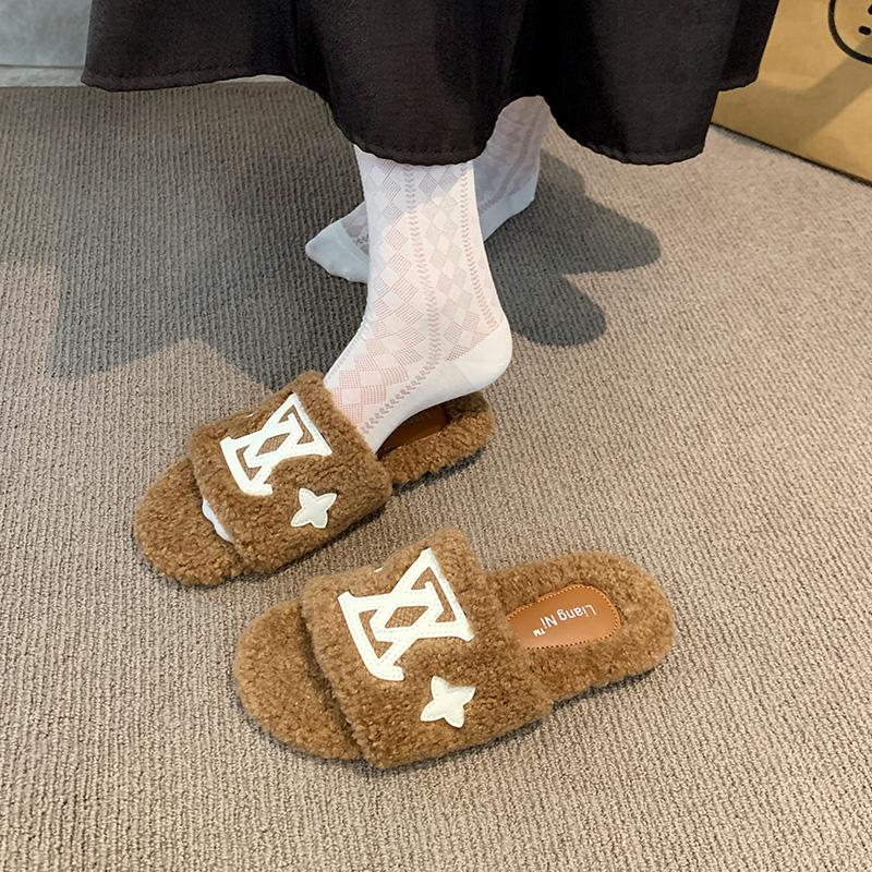 Fashion 2025 New Popular Women's Slippers Party Plush Summer New Best-Selling Furry Home Shoes Fur Flip Flops Female Slides Fur Shoes