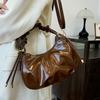 Popular retro Maillard pleated oil wax leather portable cloud bag niche fashion versatile messenger women's bag