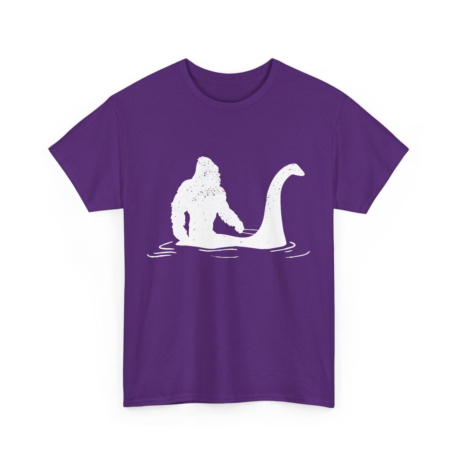 Bigfoot Shirt, Sasquatch Monster Bigfoot Lovers Men T-Shirt S