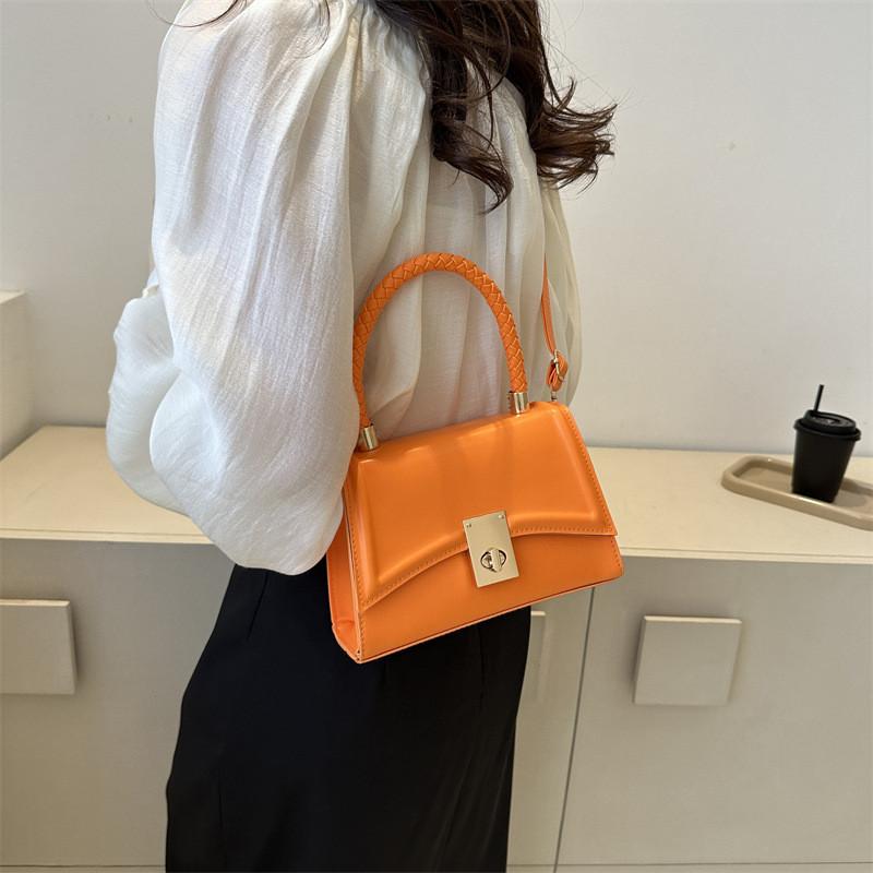 Fashionable Korean Style Small Square Bag Casual Crossbody Handbag With Lock Closure