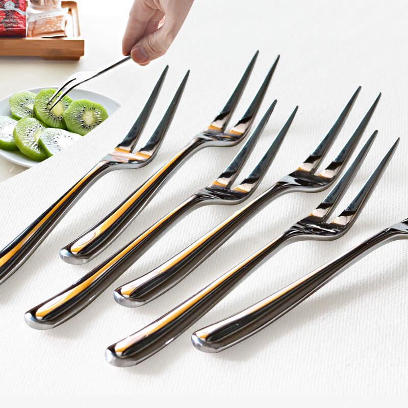 Yume Living Plastic Dessert and Fruit Forks Set