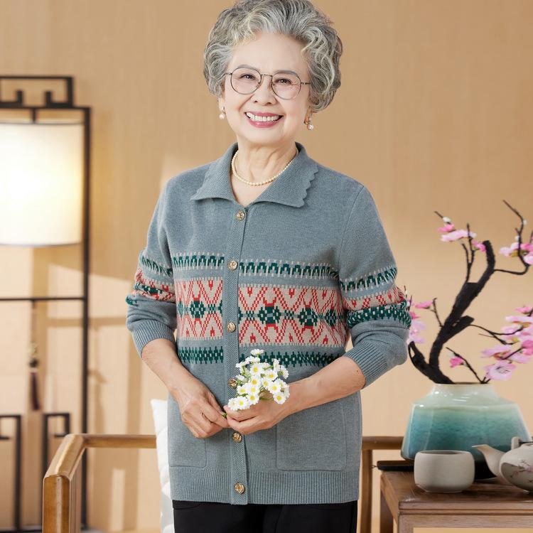 

Jacket Lapel Jacquard Large Pocket Sweater New Style for Women In Autumn and Winter Loose Outerwear Literary Knitted Cardigan 5XL зелёный