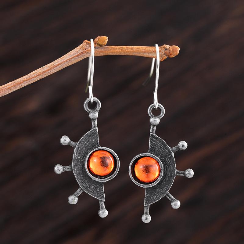 

Vintage old alloy inlaid ladies earrings