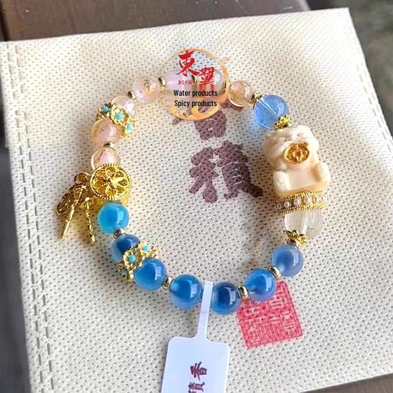 Blue Agate Heart Candy Lucky Cat Bracelet with Gold Foil Beads