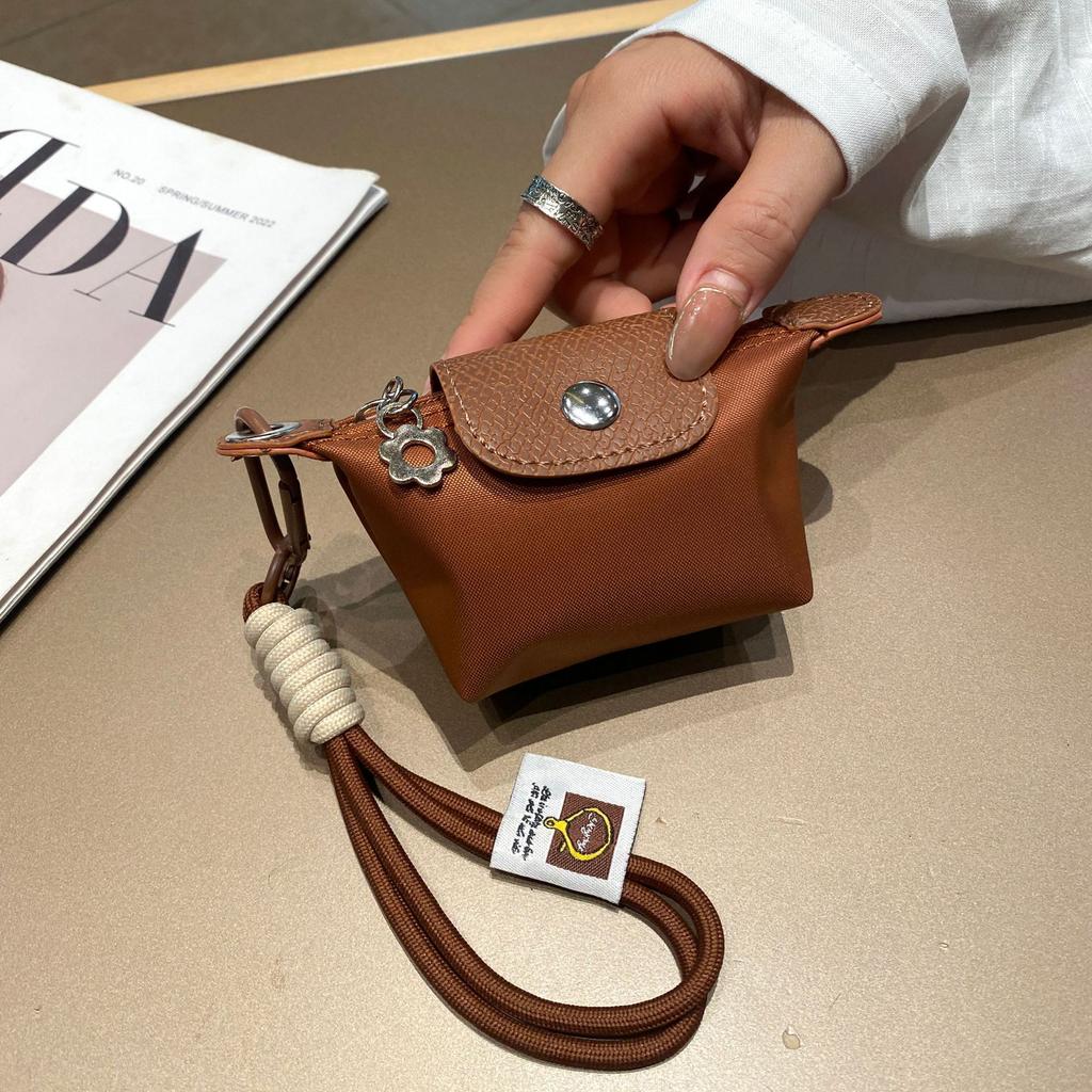 Mini dumpling bag female nylon waterproof and lightweight 5 new contrasting color change bag earphone lipstick key small hanging bag