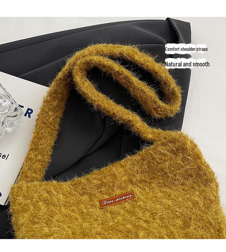 Chic Autumn/Winter Plush Huangguoshu Shoulder & Crossbody Tote Bag for Women