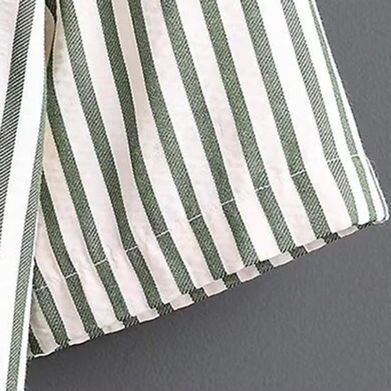 Herren Hemd Kragen Kurzarm Knöpfe Knopfleiste Hemd Tops mit aufgesetzter Tasche Gestreifter Druck Lockerer Schnitt Sommer Freizeithemd
