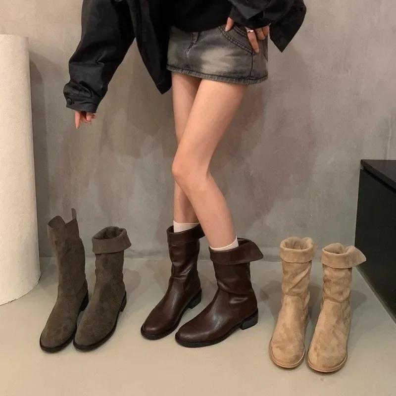 Круглый носок на низком каблуке — фото 6