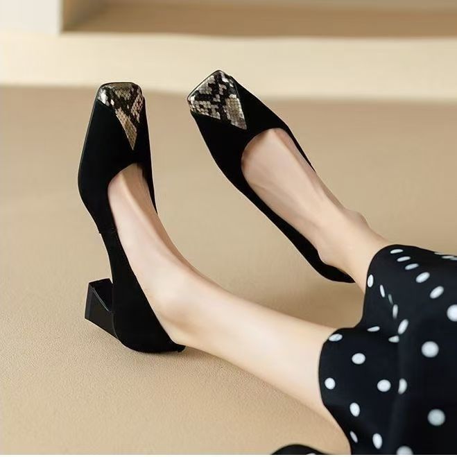 Soft Leather Square Head Light Mouth Single Shoes Women's 2025 Spring and Autumn New Low-heeled Casual French Color Matching Snake Pattern Thick-heele