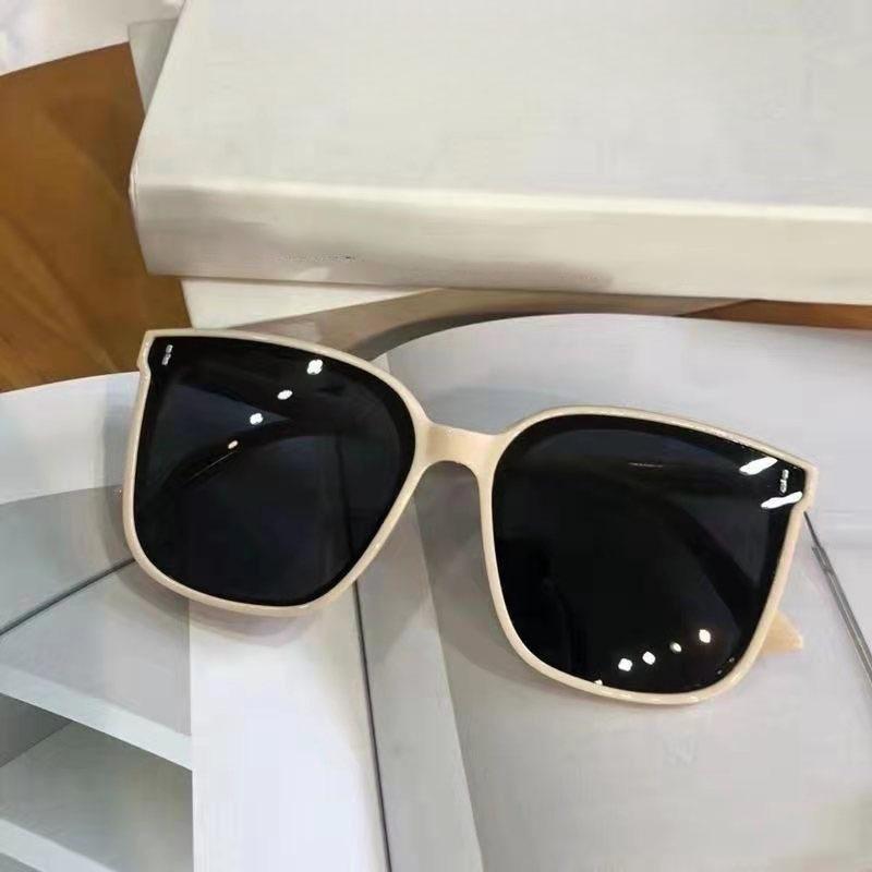 Korean Fashion Black Square Frame UV400 Sunglasses Unisex Trendy Street Style