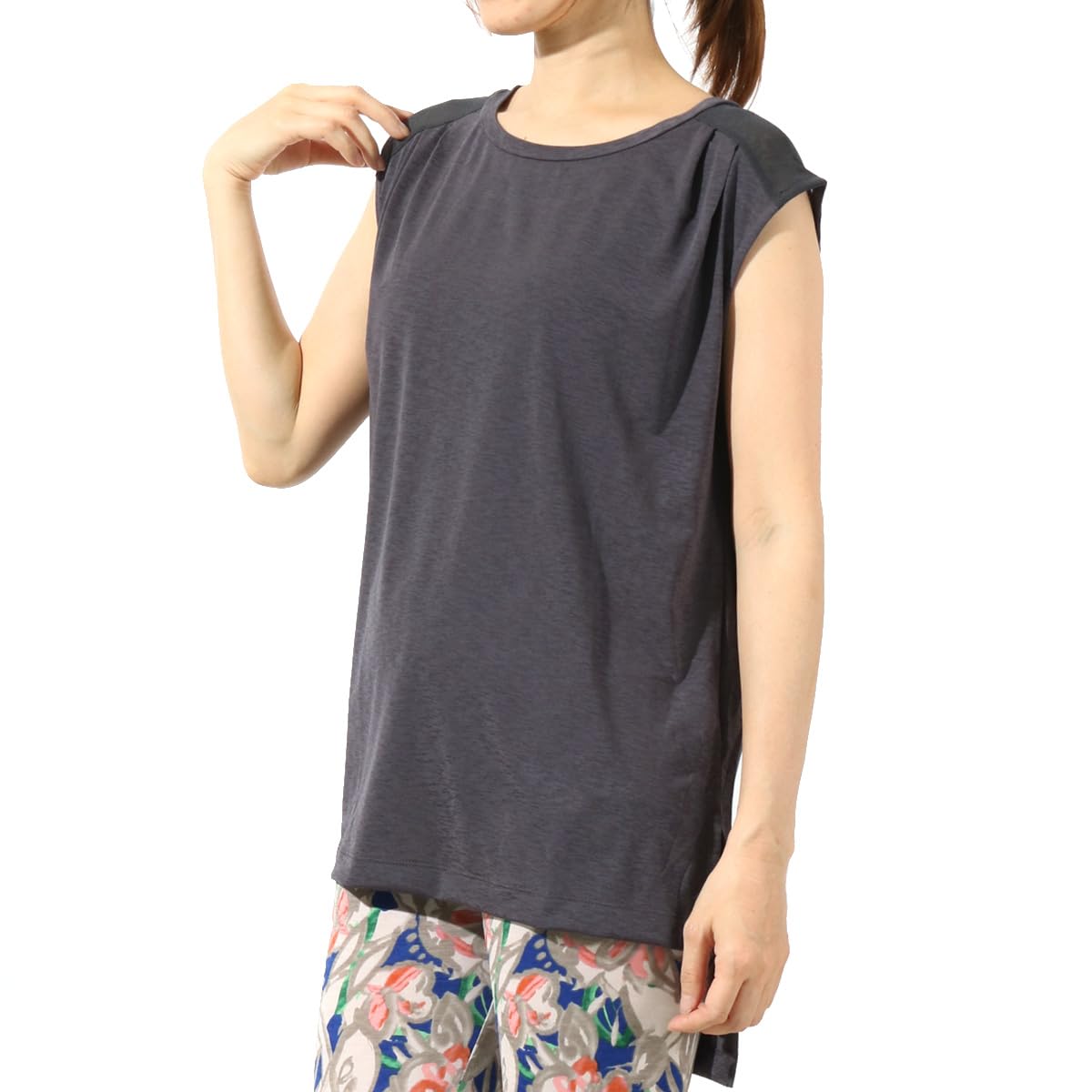 

one Yoga Long Tail Tank Top in Dark Gray Pane(t) Women s
