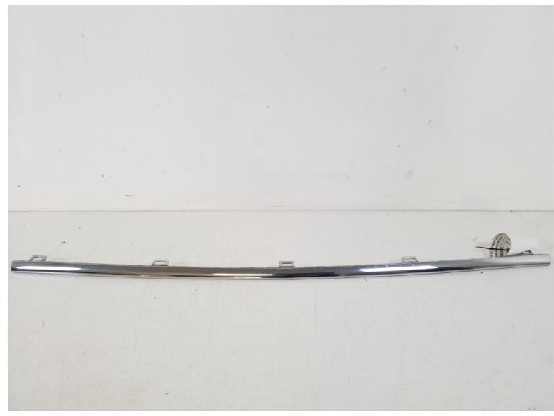 Front Lower Grille Bright Strip for Mercedes-Benz W167 (Part A1678854505)