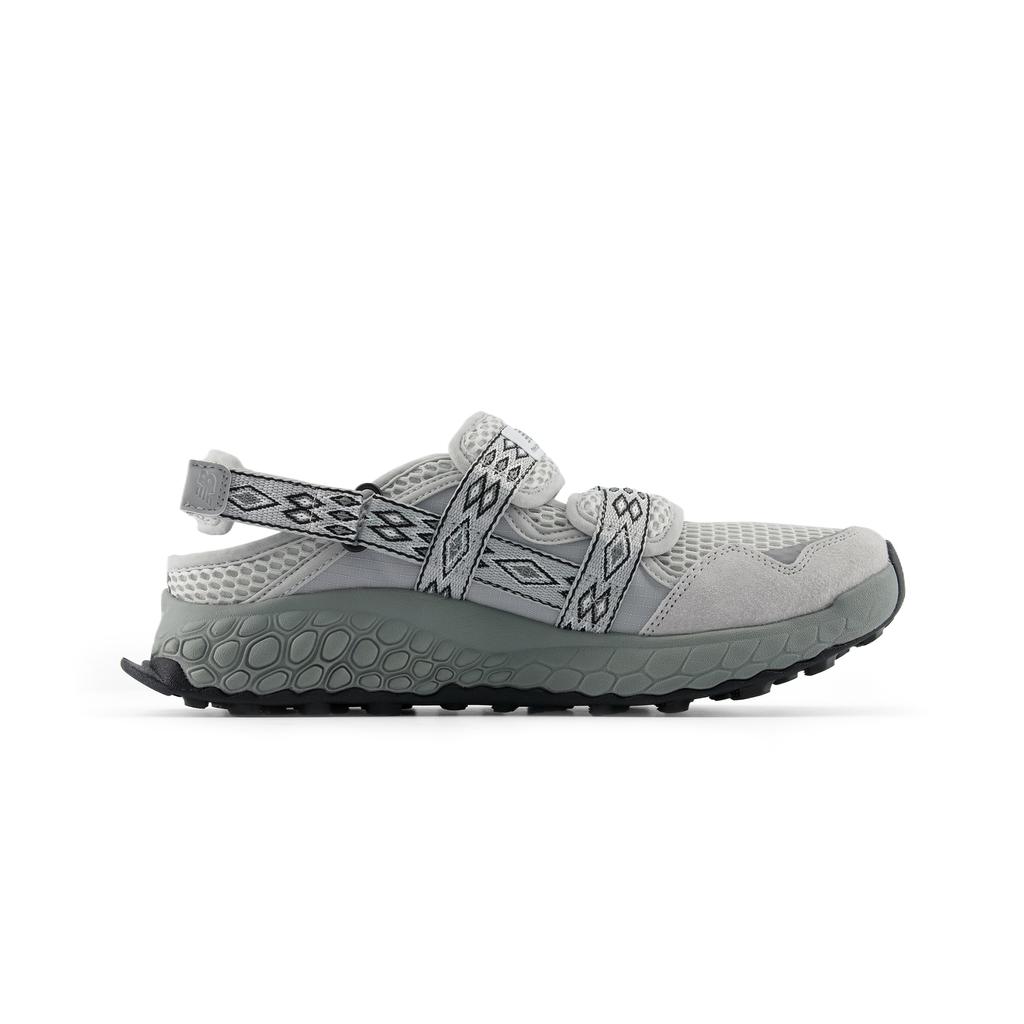 New Balance Flusswanderer Schuhe Unisex Hellgrau D Weite UHIES94S