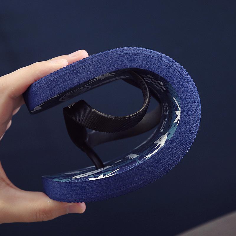 Summer Trend Men's Slippers Men's Beach Sandals Personalized Outer Sandals Outdoor Non-slip Flip-flops