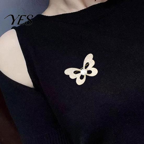 Faux Pearl Butterfly Pin Brooch Pin, Hollow Shape Lapel with Imitation Pearls Cubic Bridal Zirconia Decor, Versatile Decorative Badge for Suits Coats