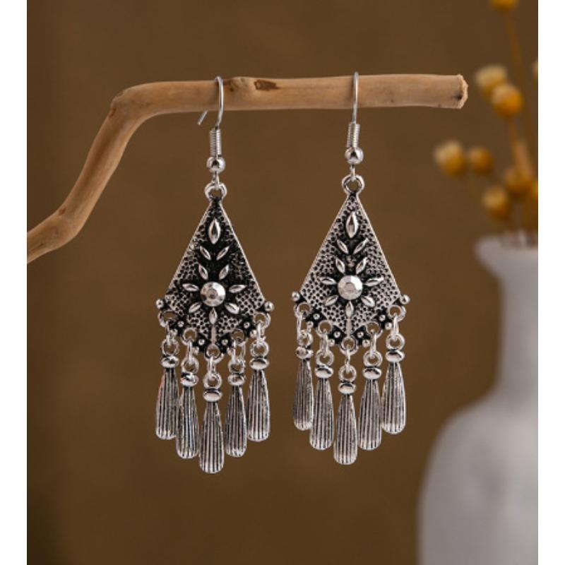 Retro Ethnic Style Source Earrings Muse Fan Literary Temperament Ear Hook Tassel Metal Pendant Earrings
