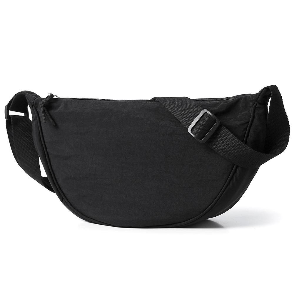 New simple casual lightweight shoulder bag large capacity Korean version messenger bag trendy commuter versatile dumpling bag