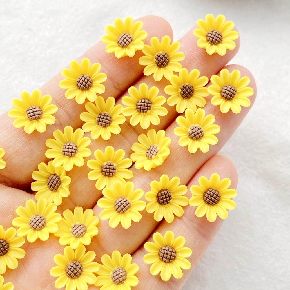 50Pcs New Mixed Nail Art Resin Yellow Chrysanthemums Designer Charms Rhinestones DIY Craft For Nail 3D Decorations