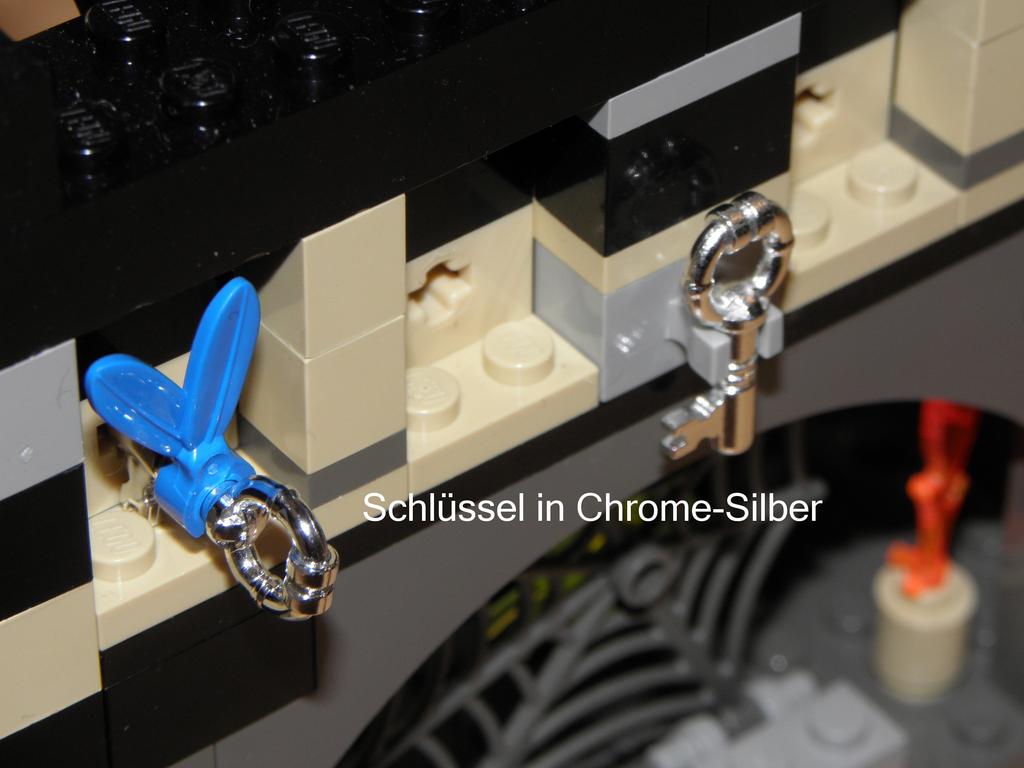 LEGO Harry Potter Chamber of Winged Keys 4704
