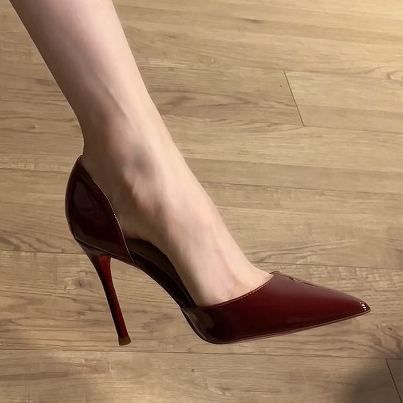 

2025 new pointed head shallow mouth patent leather side empty red sole thin heel single shoes women s autumn sexy bed high heels wedding shoes 40